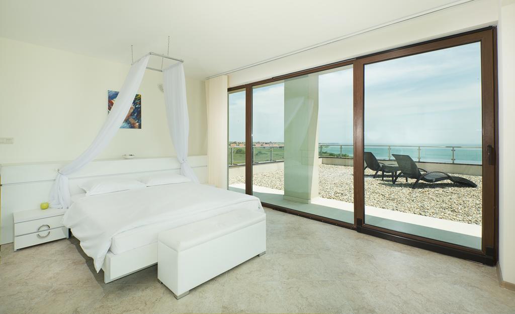 Calithea Complex Aparthotel Kavarna Room photo