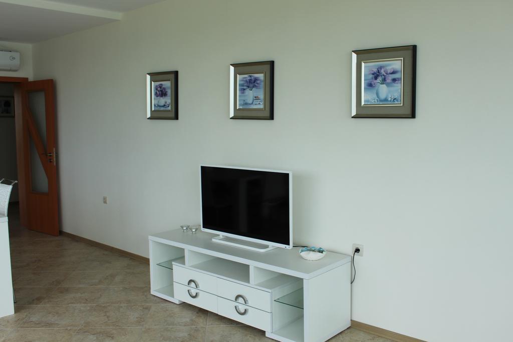 Calithea Complex Aparthotel Kavarna Exterior photo